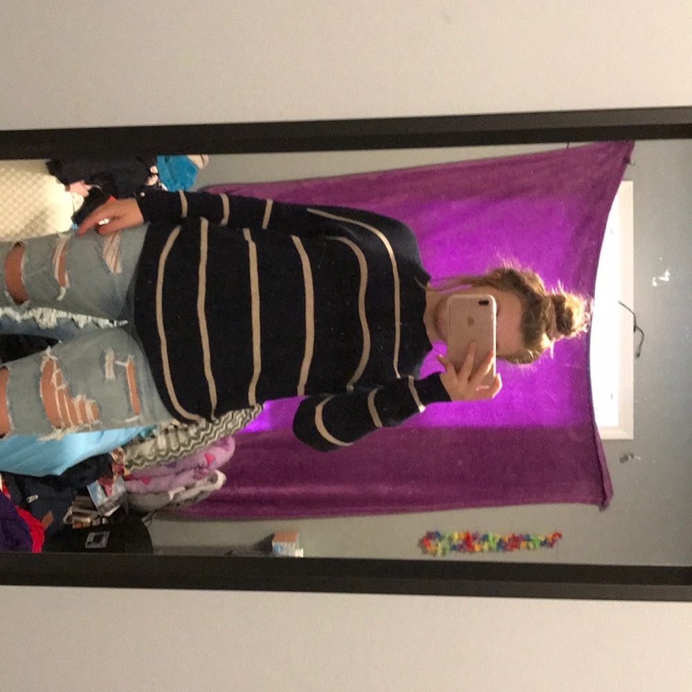 american eagle sweater